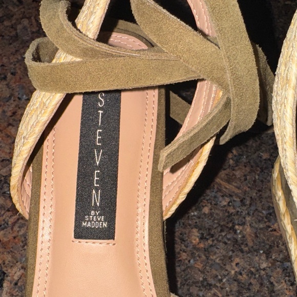 Steven By Steve Madden Olive closed toe Espadrille/Tie Ankle Wedges